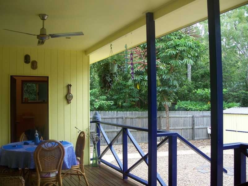 11 Winifred Street, Magnetic Island QLD 4819