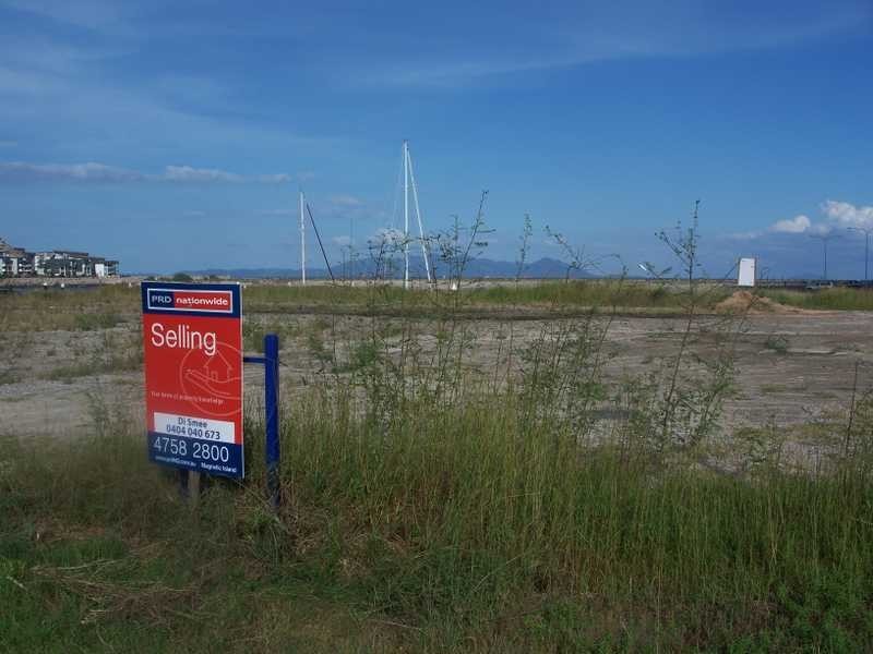 9 Terrace Place, Magnetic Island QLD 4819