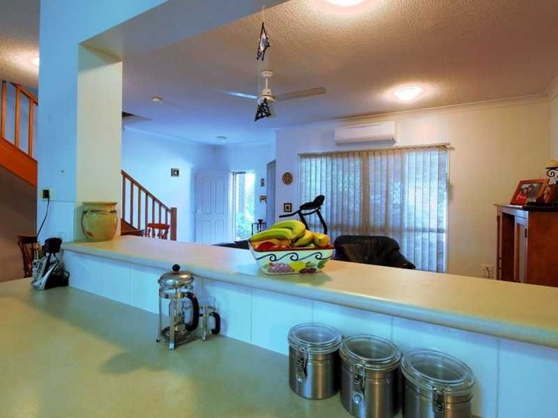 Unit 10/4 Cheyne Street, Pimlico QLD 4812