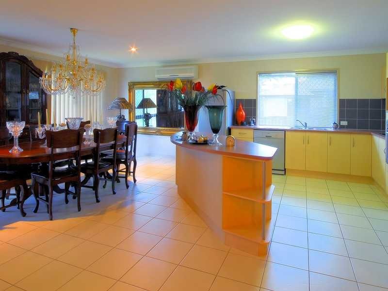 15 Minstrel Court, Bushland Beach QLD 4818