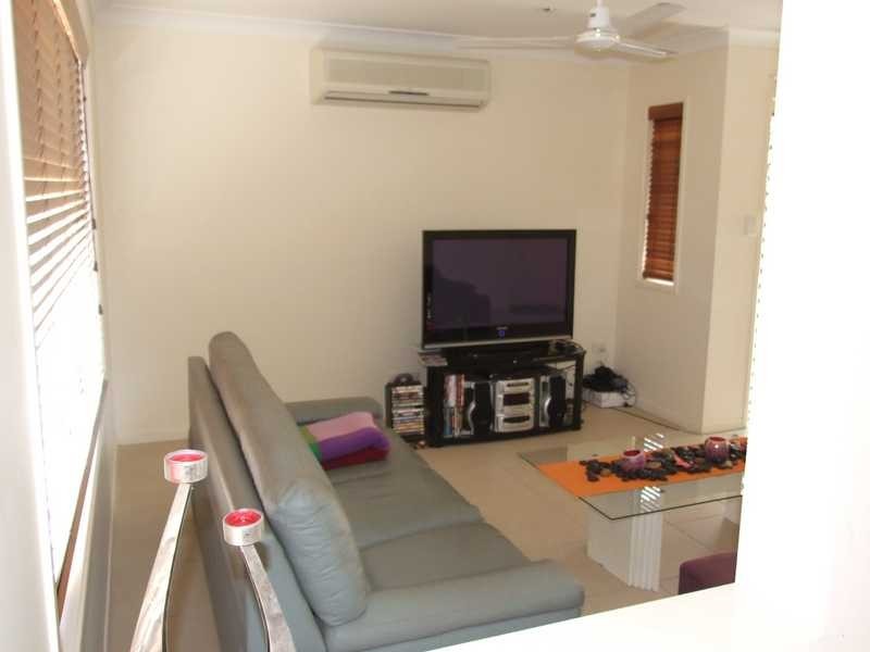 16 Riverbend Drive, Douglas QLD 4814