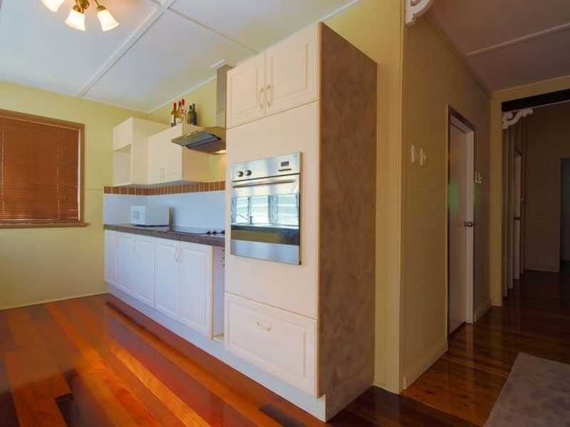 3 Plant Street, West End QLD 4810