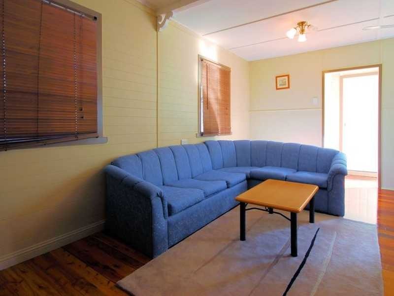 3 Plant Street, West End QLD 4810