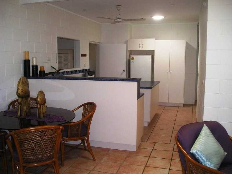 95 Cay Street, Saunders Beach QLD 4818