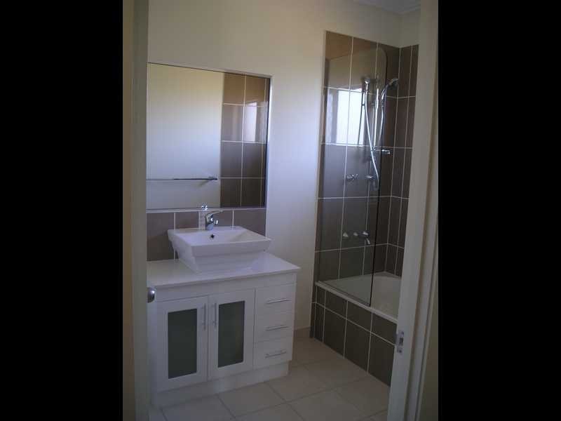 1 Littabella Place, Bushland Beach QLD 4818