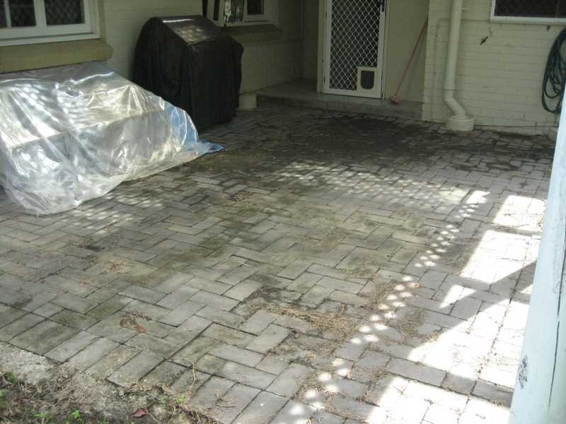 18 Werona Street, Mundingburra QLD 4812