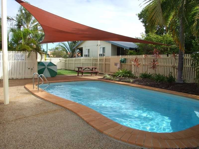 Unit 4/76 Thirteenth Avenue, Railway Estate QLD 4810