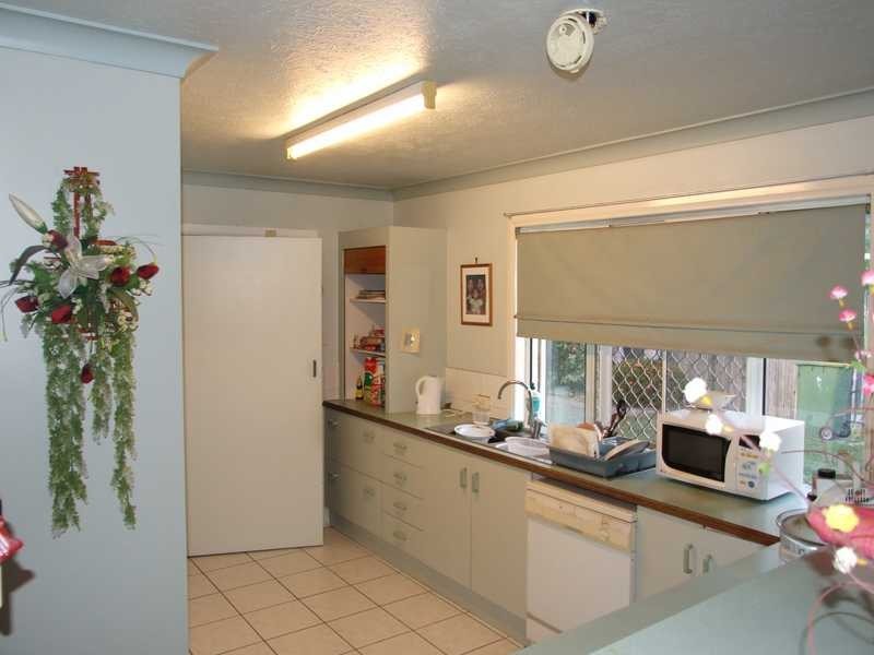 22 University Rd, Wulguru QLD 4811