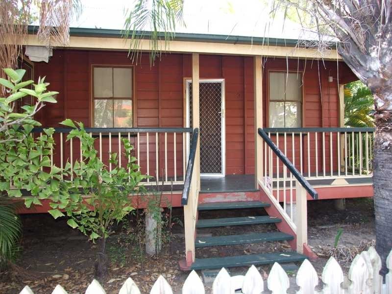 3 Morehead Street, South Townsville QLD 4810