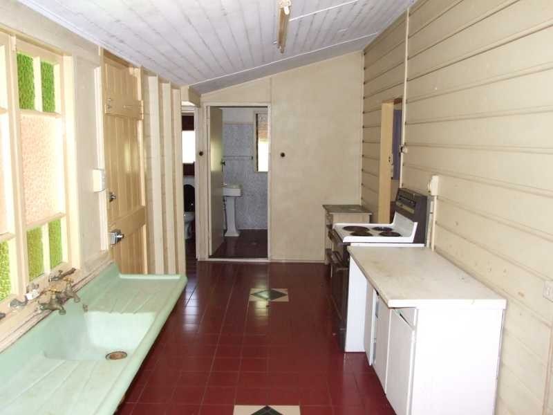 3 Morehead Street, South Townsville QLD 4810