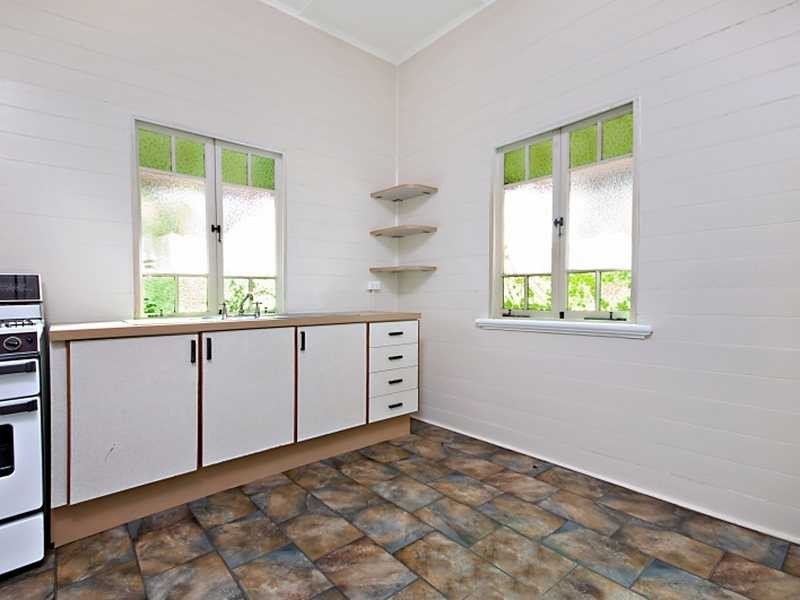 42 French Street, Pimlico QLD 4812