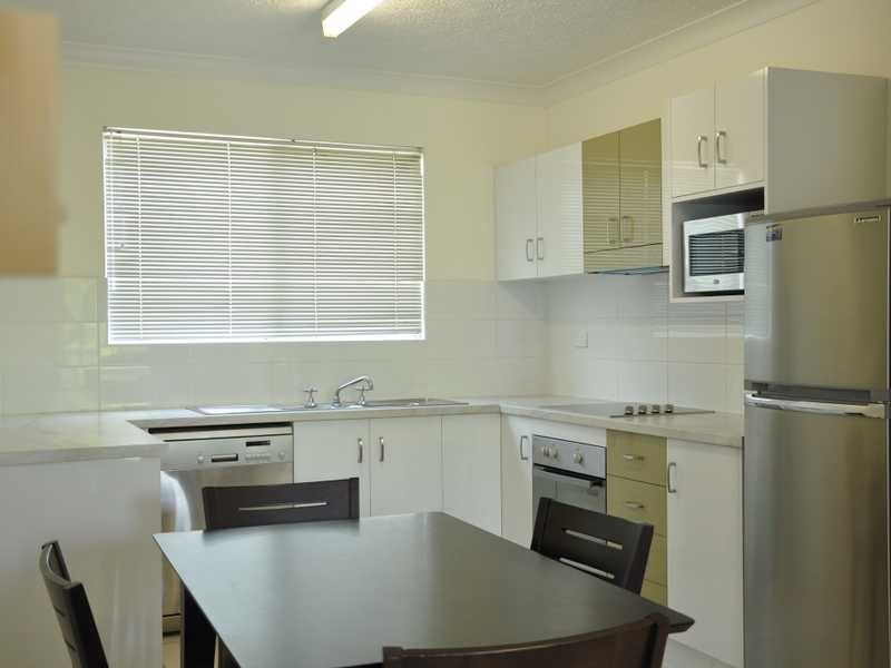 Unit 206/50 Mcilwraith Street, South Townsville QLD 4810