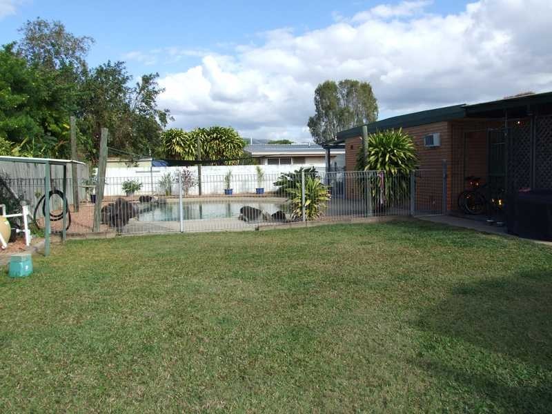 13 Haydon Crescent, Heatley QLD 4814