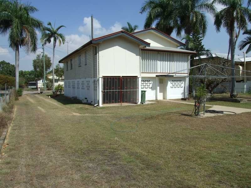 24 French Street, Pimlico QLD 4812