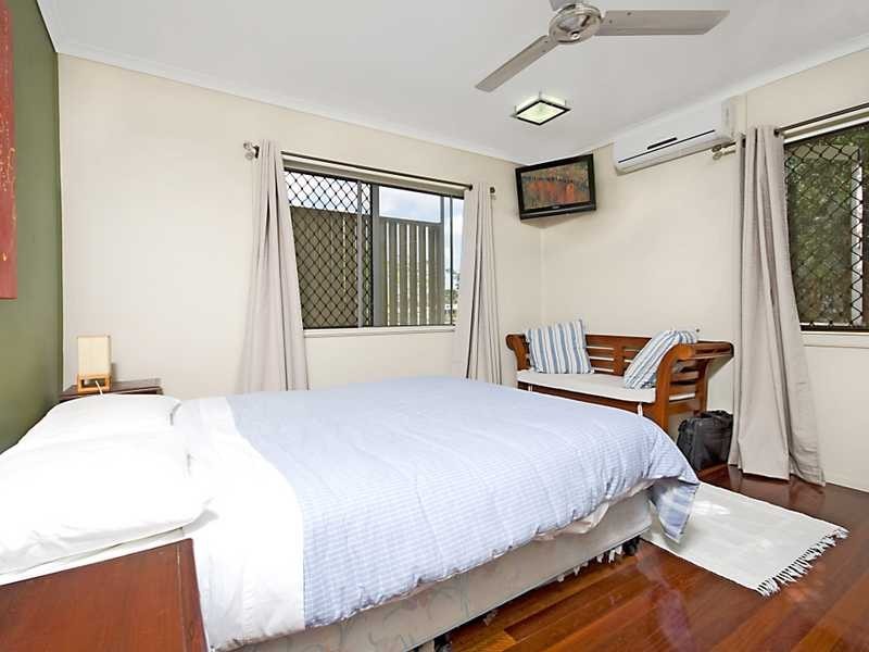 52 Cambridge Street, Gulliver QLD 4812