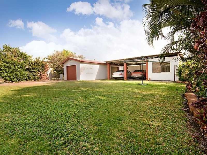 44 Roberts Street, Hermit Park QLD 4812