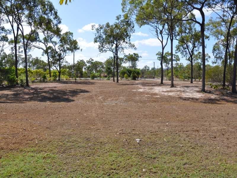 88 Blue Mountain Drive, Bluewater QLD 4818