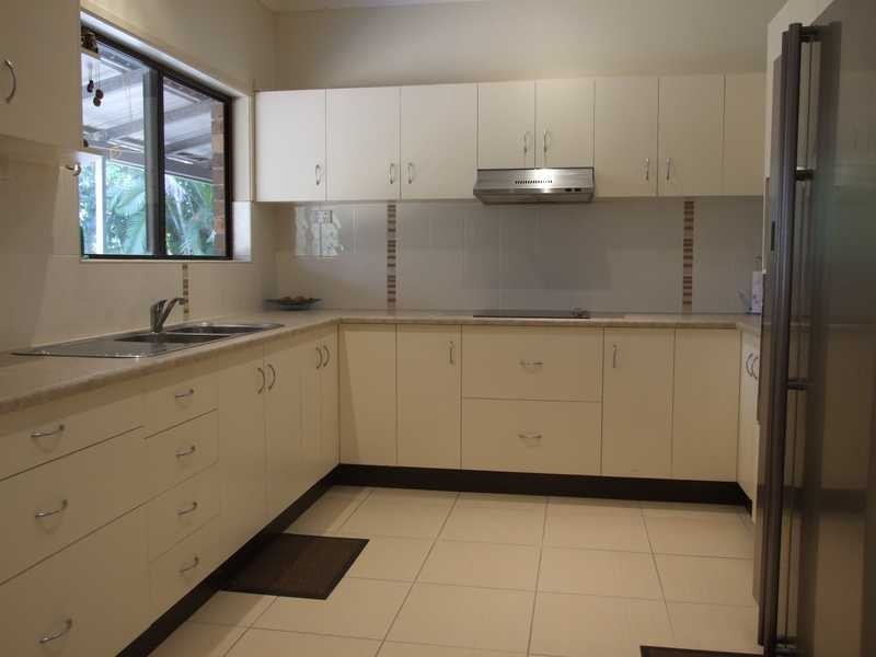 9a Nora Road, Black River QLD 4818