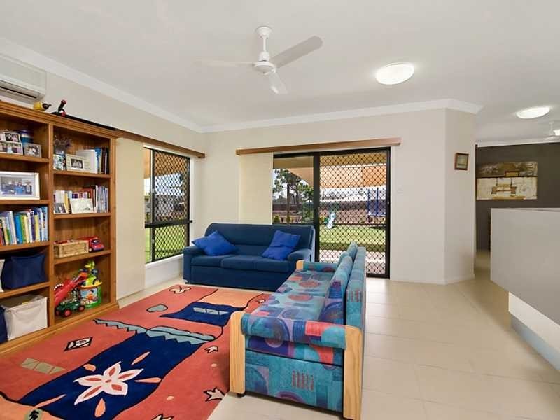 10 John Francis Court, Rupertswood QLD 4817