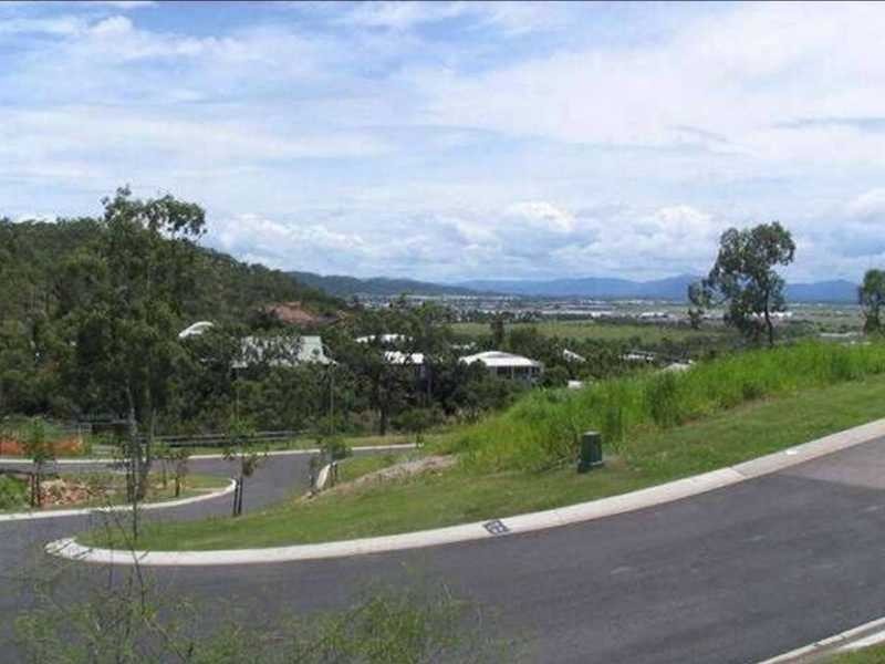 64 Yarrawonga Drive, Castle Hill QLD 4810