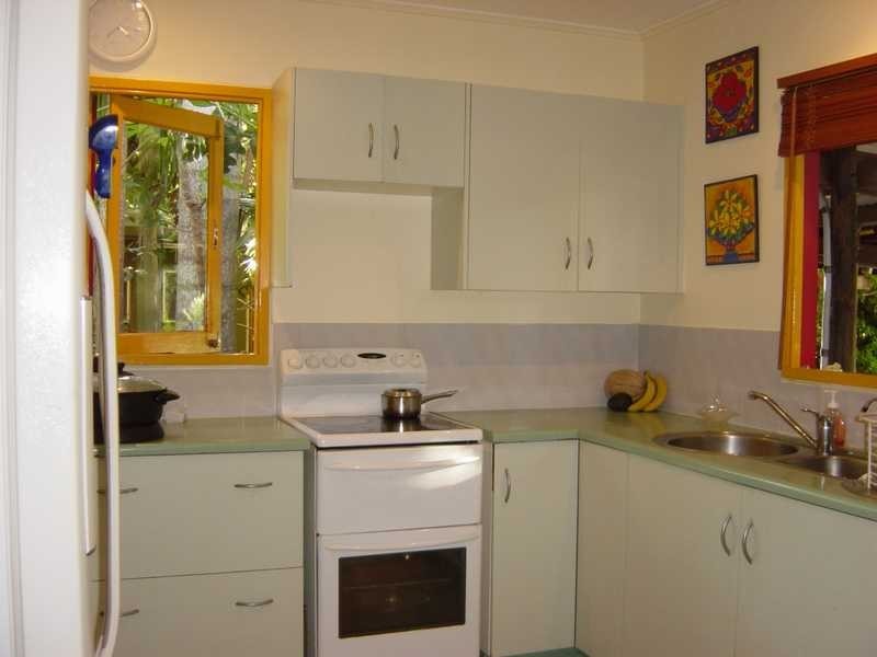 10 Turnbridge Street, Magnetic Island QLD 4819