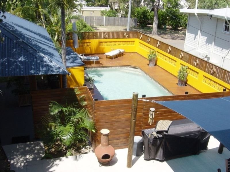 16 Yule Street, Picnic Bay QLD 4819