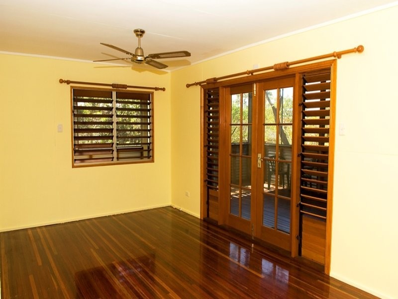 6 Opalia Court, Magnetic Island QLD 4819