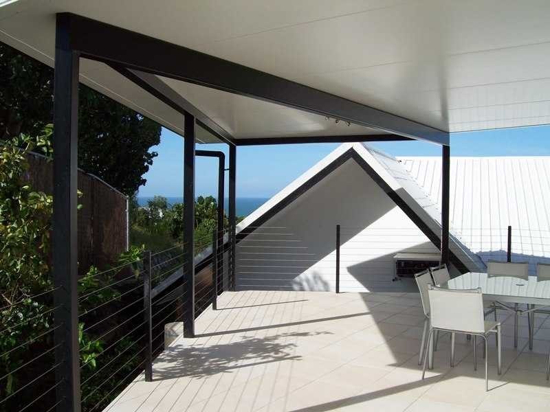 Unit 2/21 Balmoral Drive, Castle Hill QLD 4810