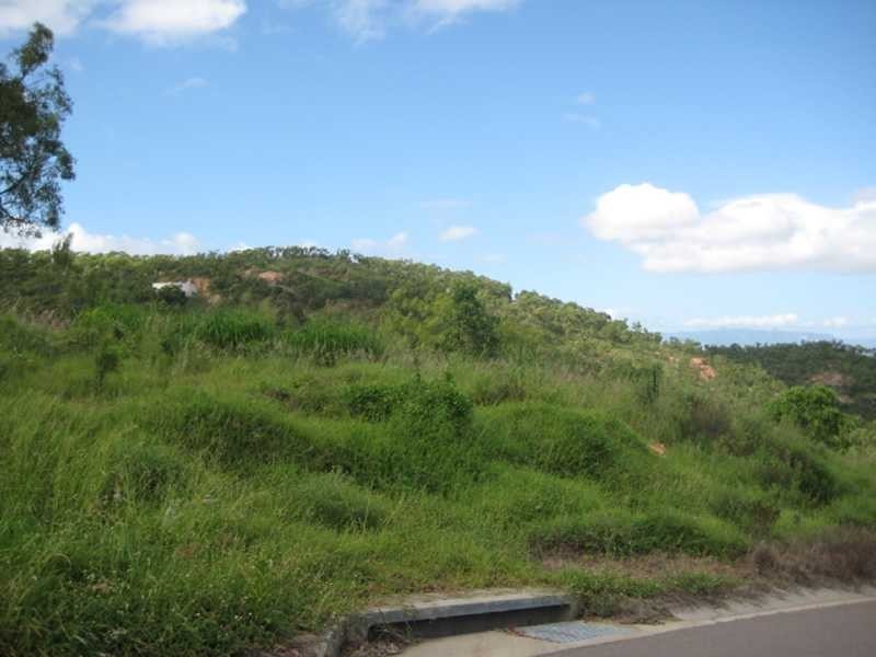 2 Ascot Place, Castle Hill QLD 4810