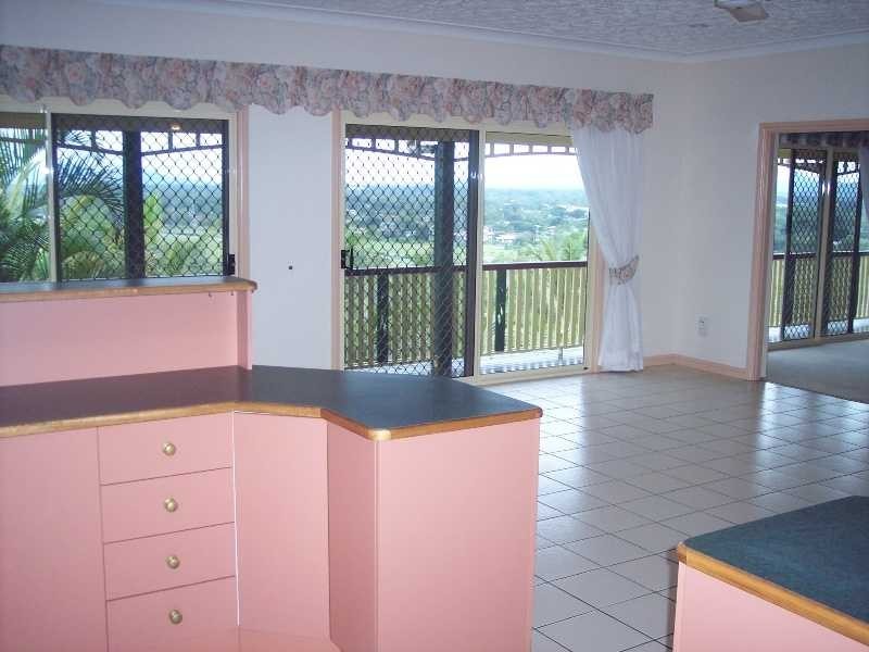 Unit 26/18 High Vista Drive, Mount Louisa QLD 4814