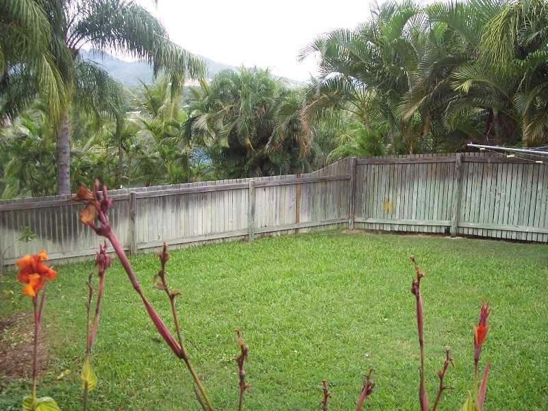 Unit 26/18 High Vista Drive, Mount Louisa QLD 4814