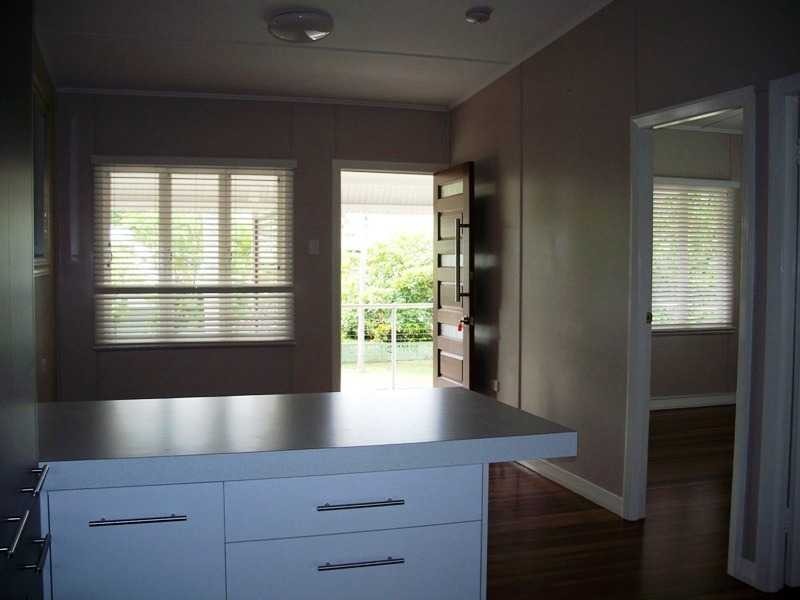 Unit 2/3 Falcon Street, Rowes Bay QLD 4810