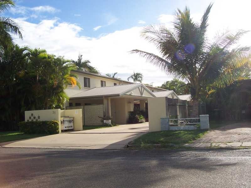 Unit 4/37 China Street, Mundingburra QLD 4812