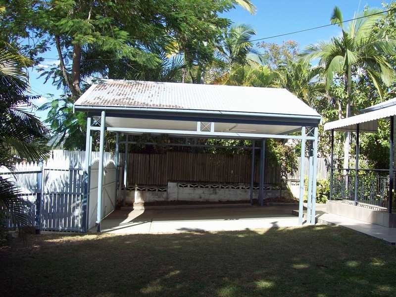 30 Gulliver Street, Mundingburra QLD 4812