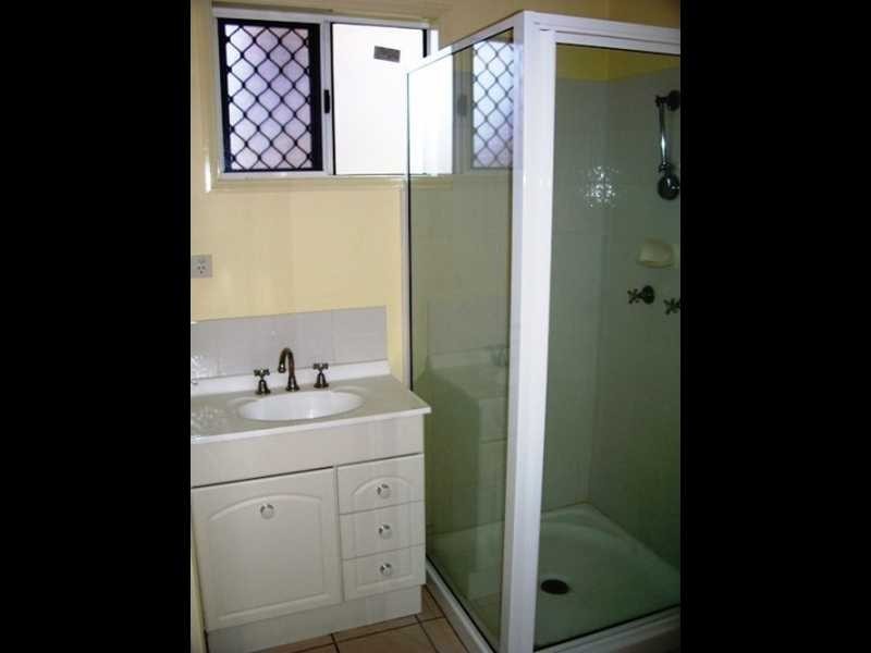 71 Perkins Street, South Townsville QLD 4810