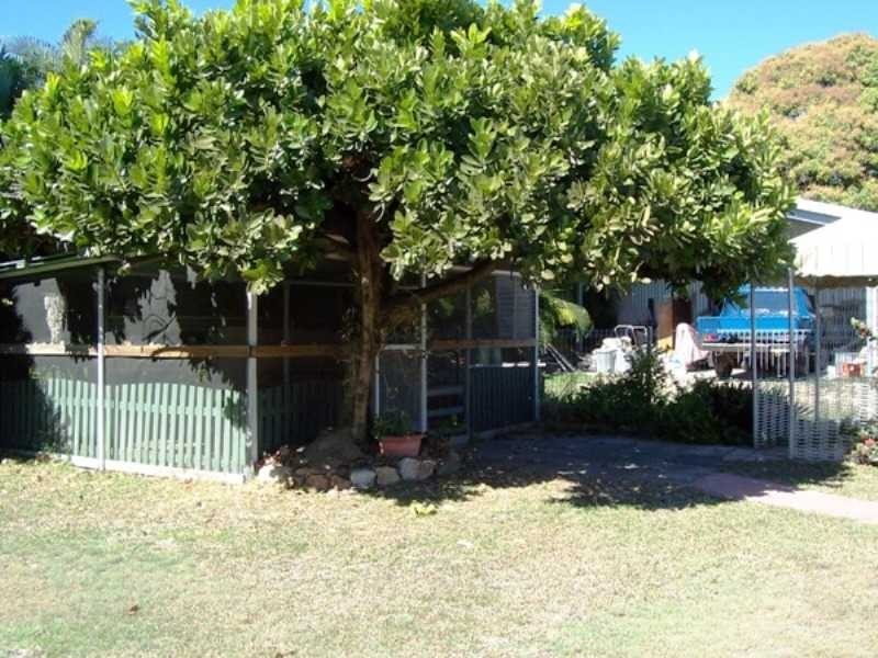 11 Barboutis Street, Belgian Gardens QLD 4810