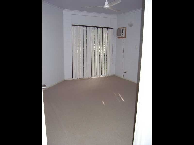 Unit 2/15 Tyack Street, Rosslea QLD 4812