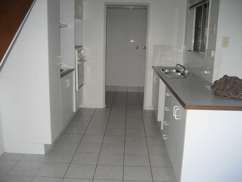 Unit 2/37 Lindsay Street, Rosslea QLD 4812