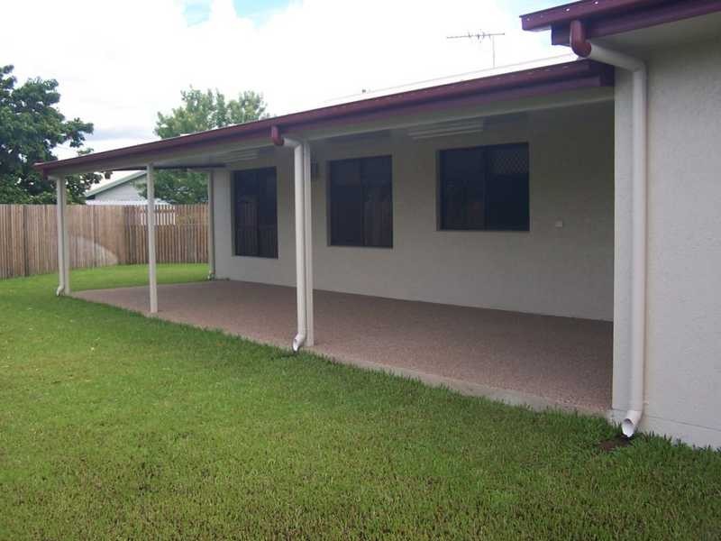 1A Summerland Drive, Deeragun QLD 4818