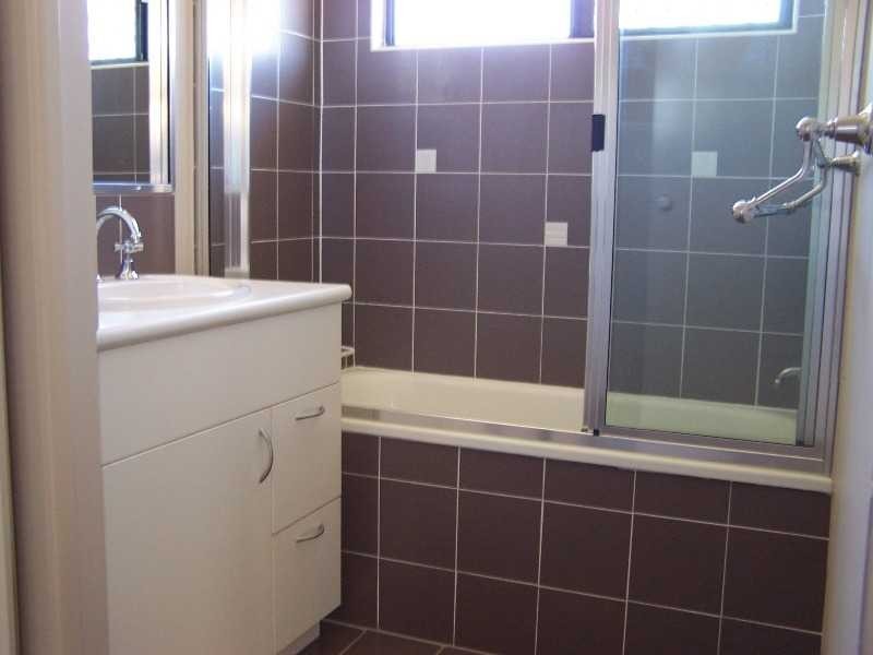 3 Chancellor Court, Kelso QLD 4815