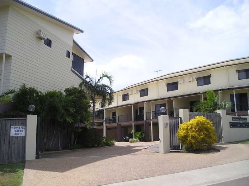 7/269 Riverside Boulevarde, Douglas QLD 4814
