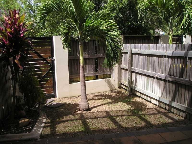 7/269 Riverside Boulevarde, Douglas QLD 4814