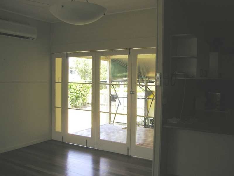 3 Brisk Street, Rowes Bay QLD 4810