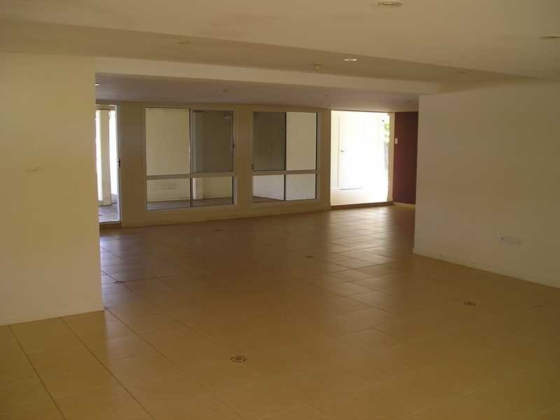 18 Palm Street, Rowes Bay QLD 4810