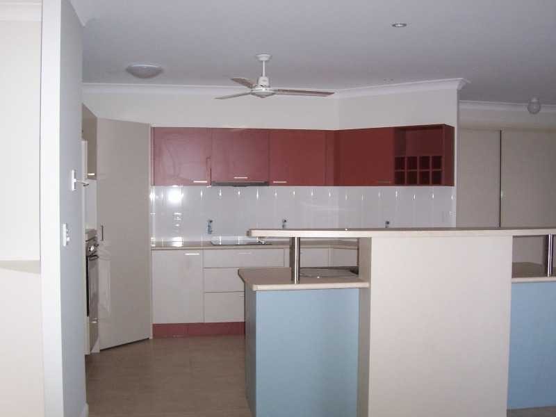 12 Baxendell Place, Bushland Beach QLD 4818