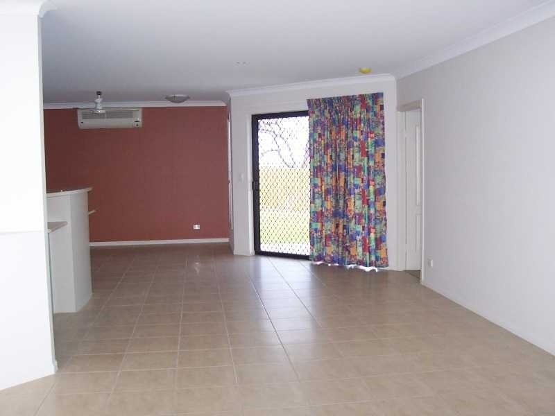 12 Baxendell Place, Bushland Beach QLD 4818