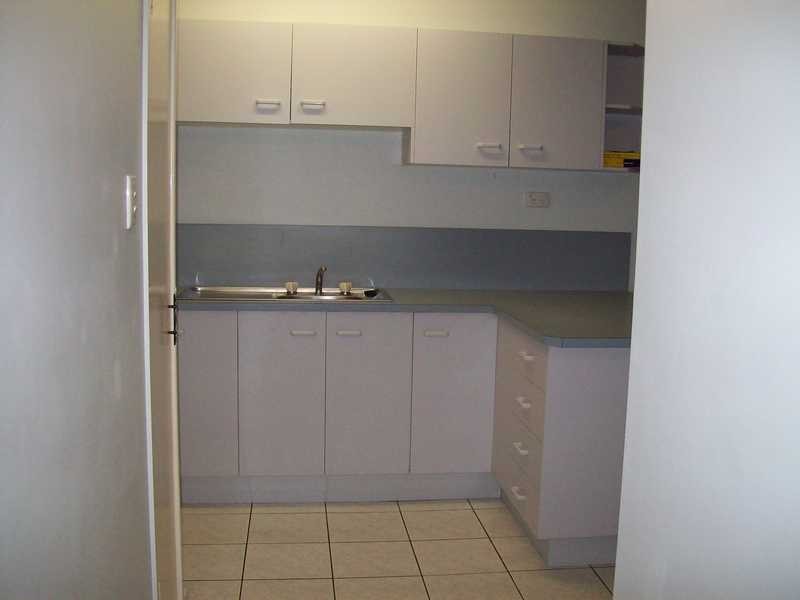 Unit 3/37 Dearness Street, Garbutt QLD 4814