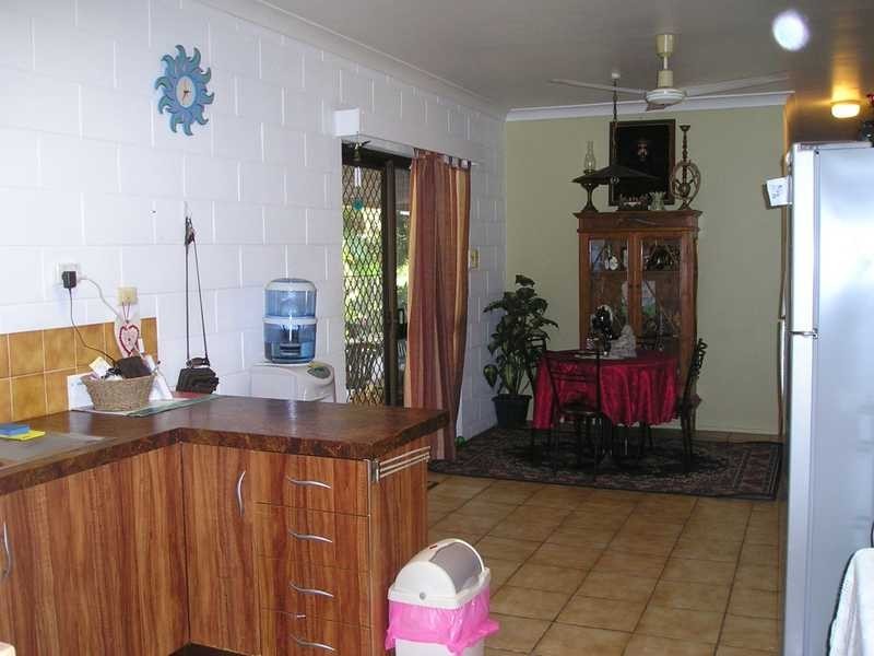 110 Toolakea Beach Rd, Bluewater QLD 4818