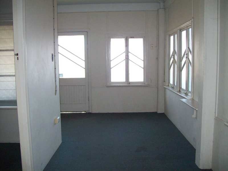 Unit 2/1 Fryer Street, North Ward QLD 4810