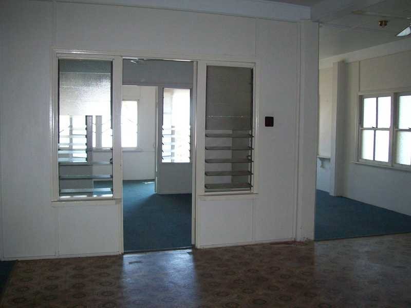 Unit 2/1 Fryer Street, North Ward QLD 4810